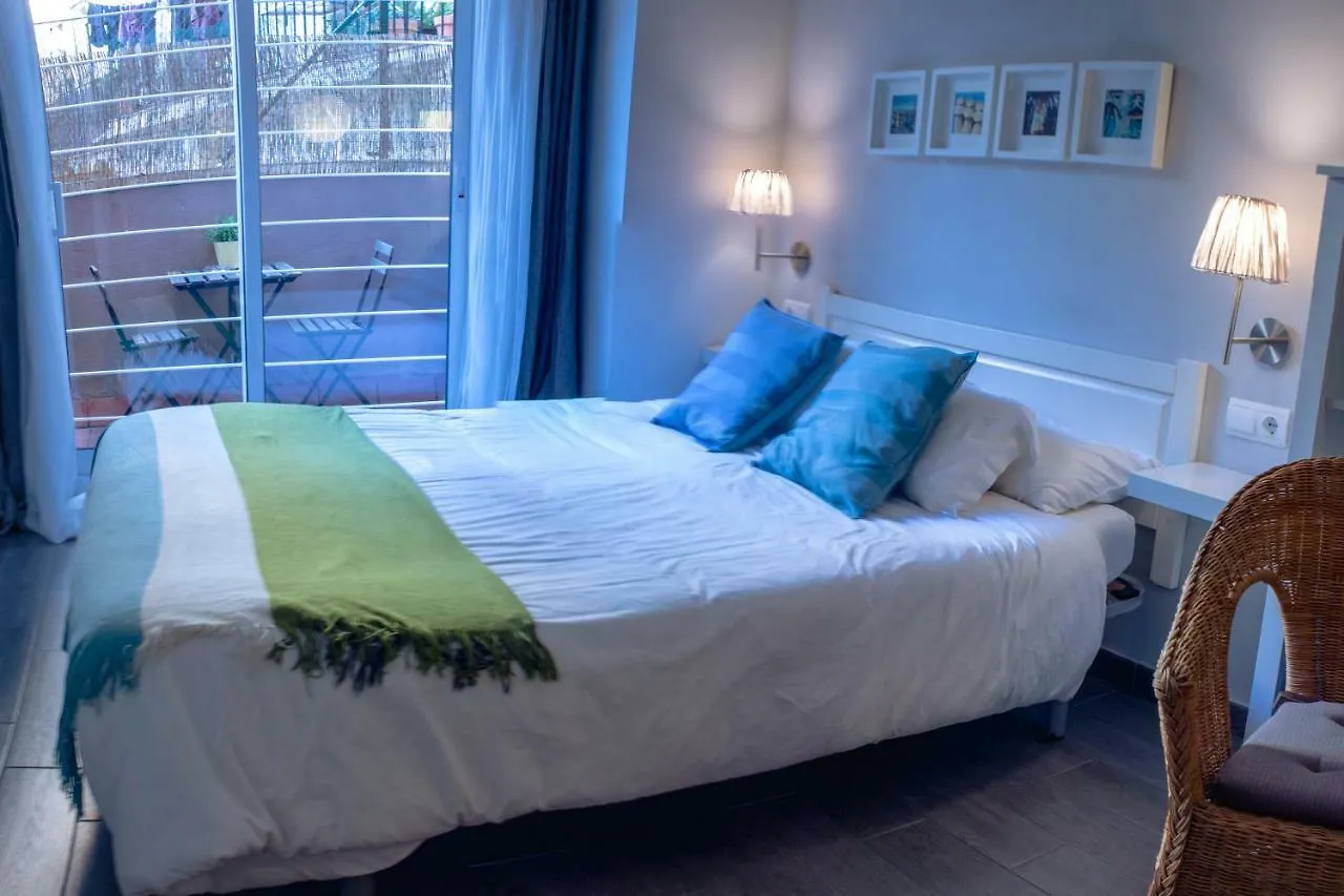 Poble Sec Apartment バルセロナ 0*,  スペイン